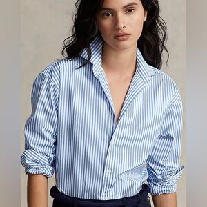GAP Women’s Blue and White Cotton Fitted Striped Shirt